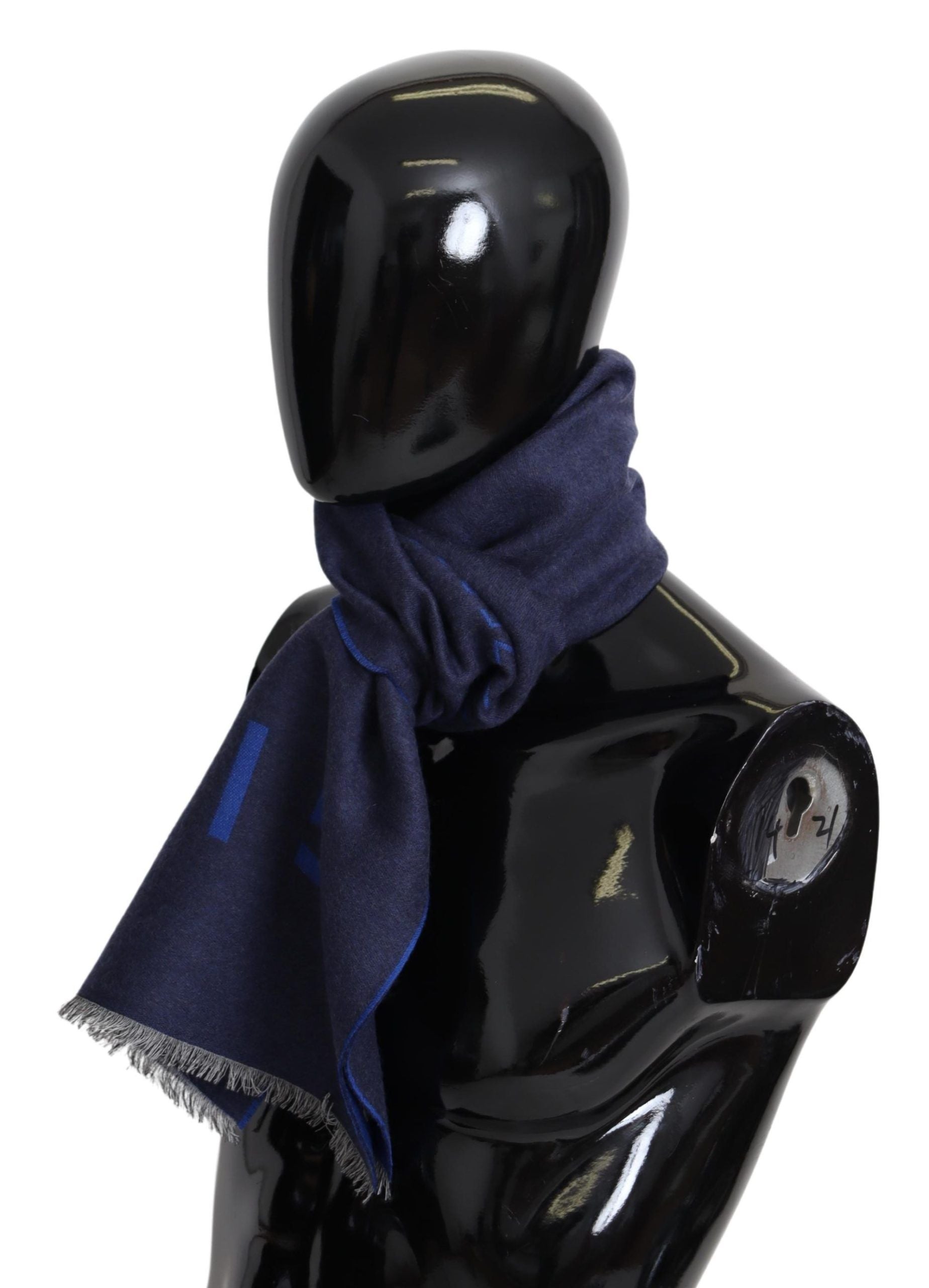 Elegant Unisex Wool Silk Blend Scarf - GLAMHUB BOUTIQUE 