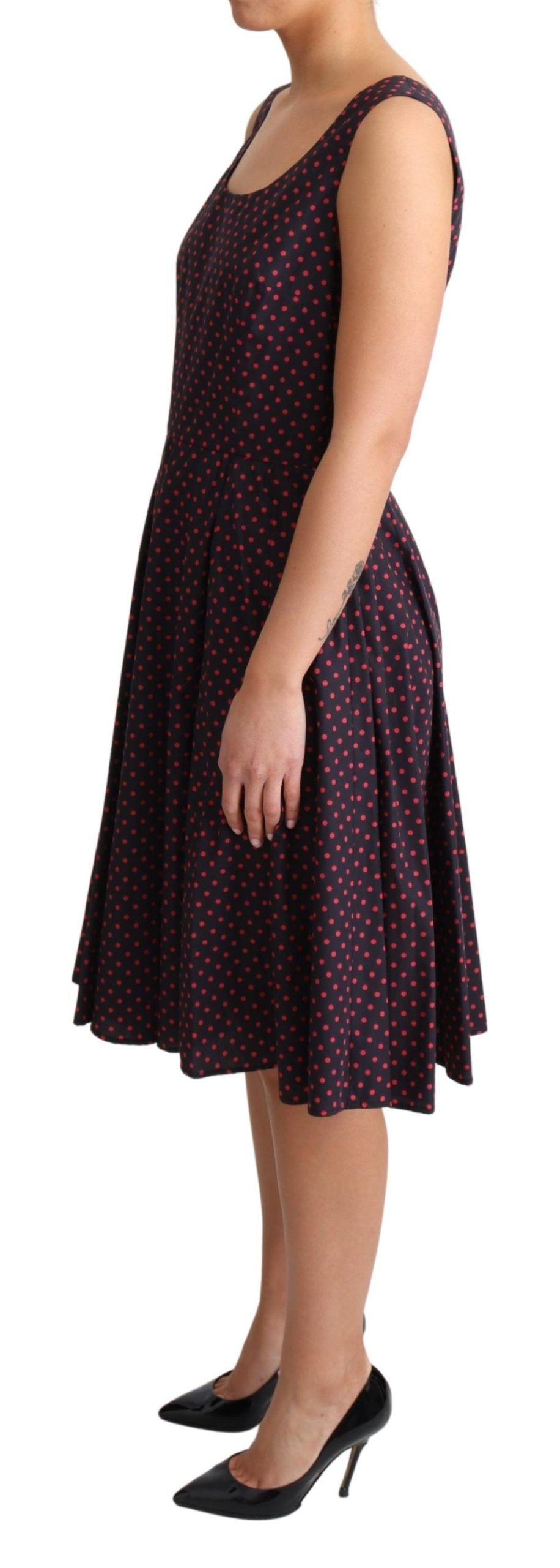 Chic Polka Dotted A-Line Sleeveless Dress