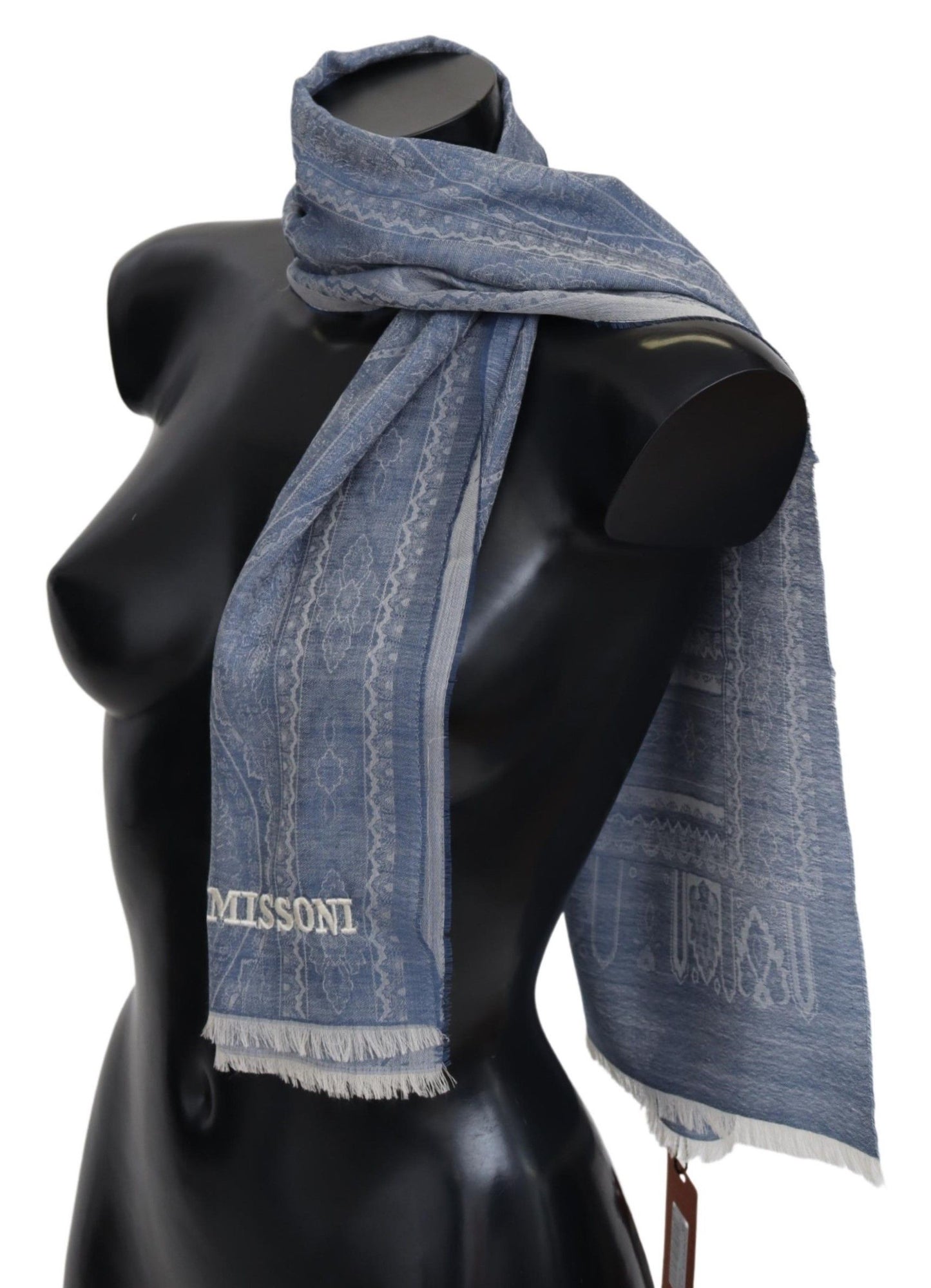 Elegant Cashmere Patterned Scarf - GlamHub Luxury and Icon Brand Clothing