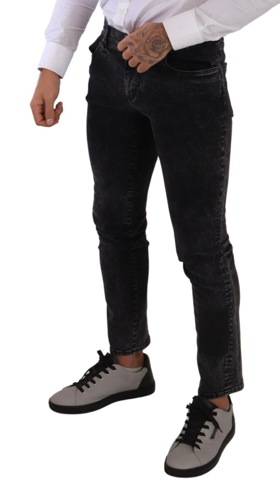 Schicke Slim-Fit Designer-Jeans in Schwarzgrau