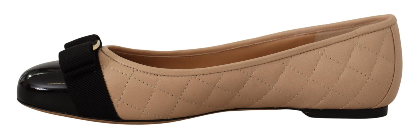 Elegant Quilted Leather Flats - Chic Dual-Tone Design - GlamHub Luxury and Icon Brand Clothing