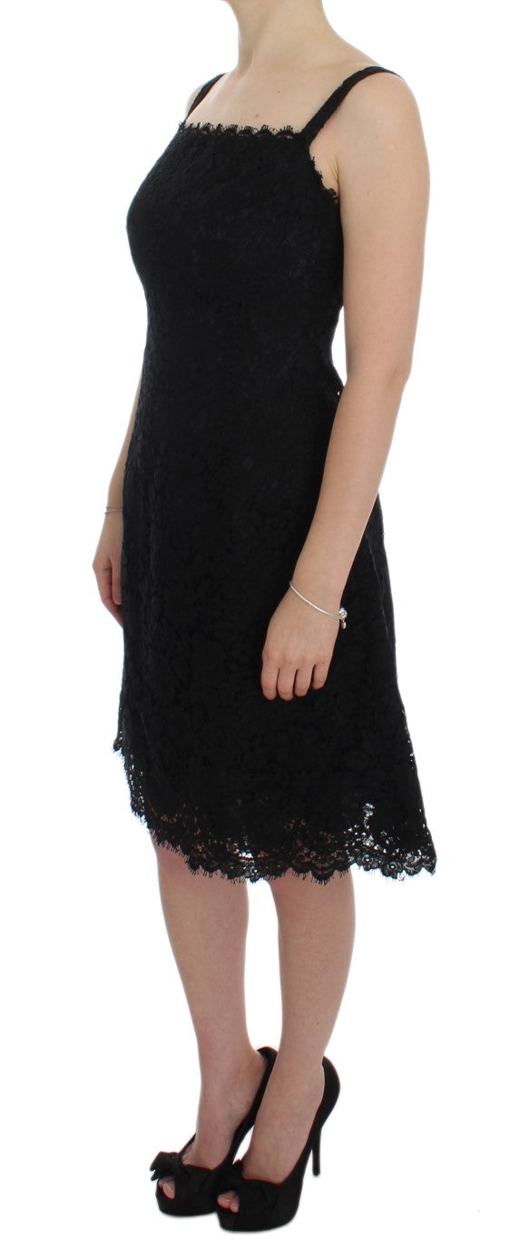 Elegant Black Floral Lace Knee-Length Dress - GlamHub Luxury and Icon Brand Clothing