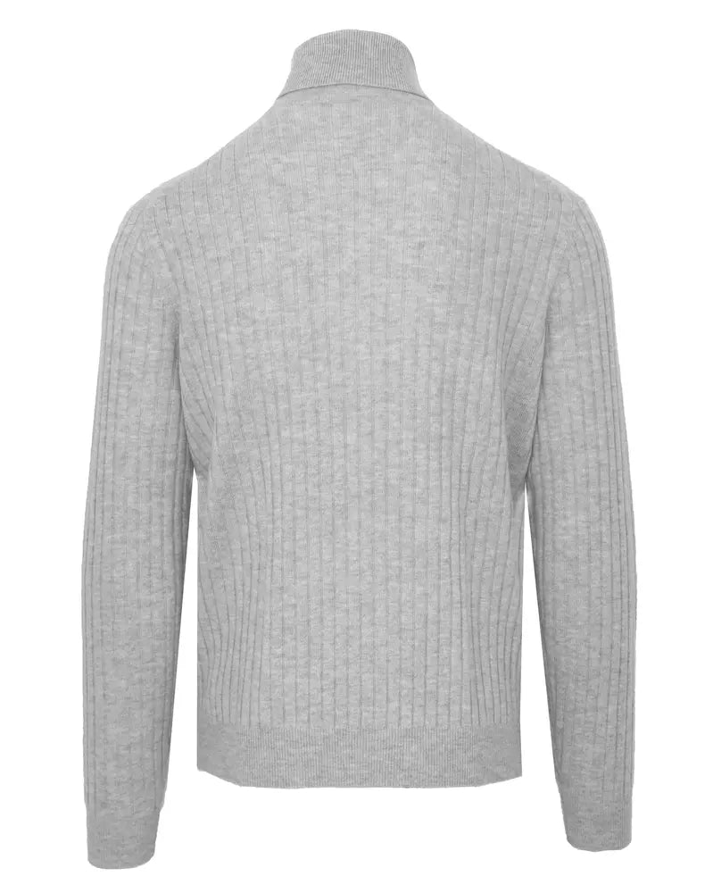 Elegant Wool Cashmere Turtleneck Sweater - GlamHub Luxury and Icon Brand Clothing