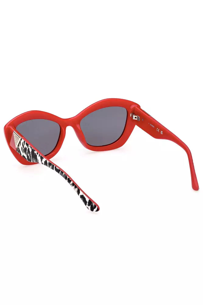 Red Injected Plastic Women Sunglass - GLAMHUB BOUTIQUE 