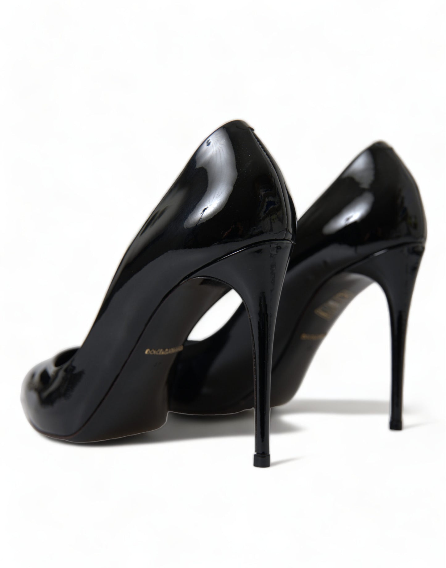 Elegante schwarze Lack-Stilettos