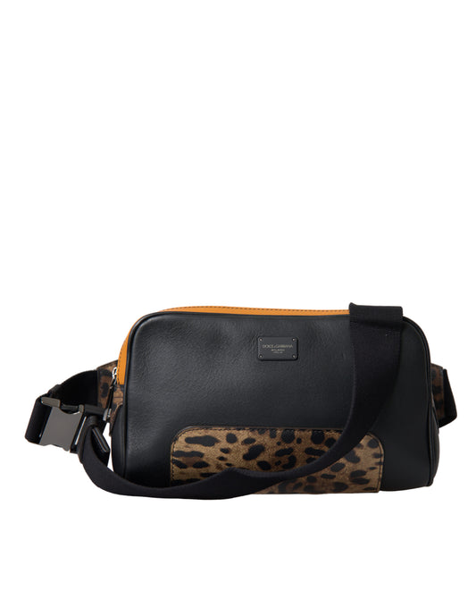 Gürteltasche aus exotischem Leder mit Leopardenmuster