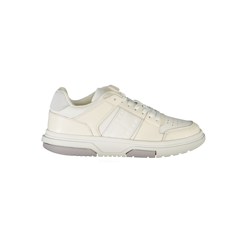 White Leather Womens Sneaker - GLAMHUB BOUTIQUE 