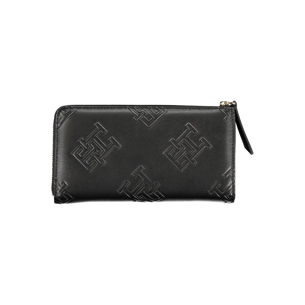 Elegant Zip Wallet with Contrasting Accents - GLAMHUB BOUTIQUE 