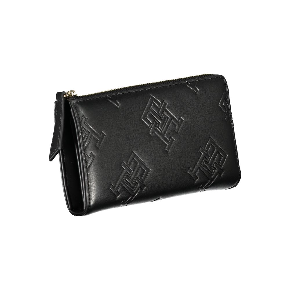 Elegant Zip Wallet with Contrasting Accents - GLAMHUB BOUTIQUE 