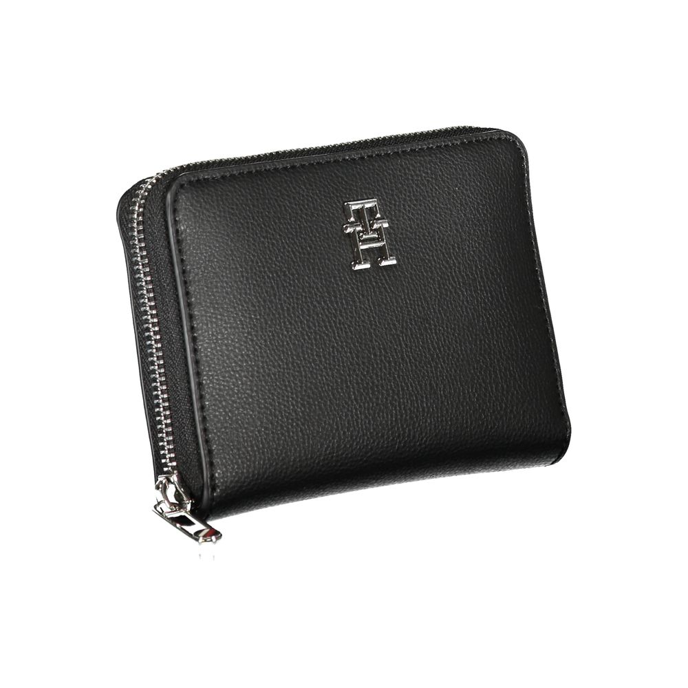 Elegant Black Zip Wallet with Multiple Compartments - GLAMHUB BOUTIQUE 