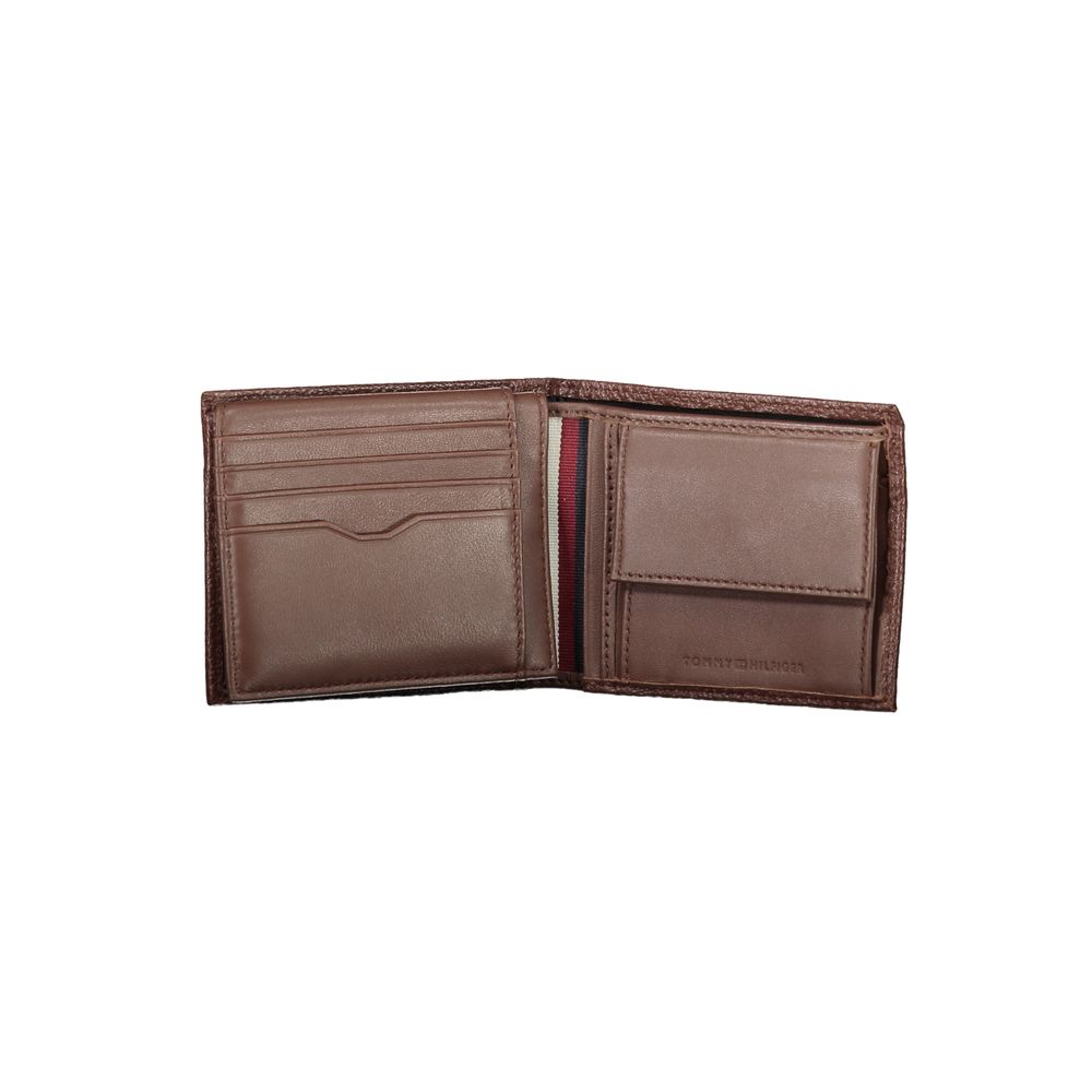 Elegant Brown Leather Bifold Wallet - GLAMHUB BOUTIQUE 