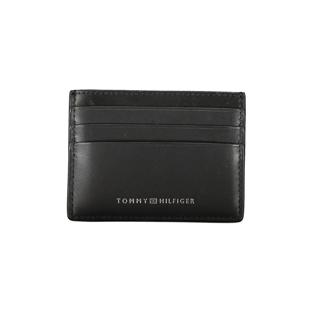 Chic Black Leather Card Holder with Contrast Detailing - GLAMHUB BOUTIQUE 