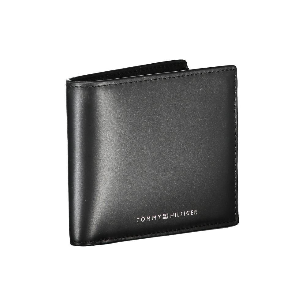 Sleek Black Leather Wallet for the Modern Man - GLAMHUB BOUTIQUE 