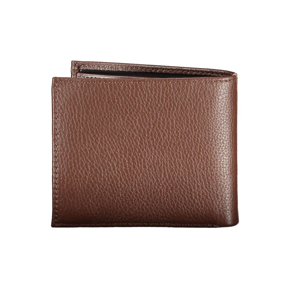 Sleek Brown Leather Wallet with Contrast Details - GLAMHUB BOUTIQUE 