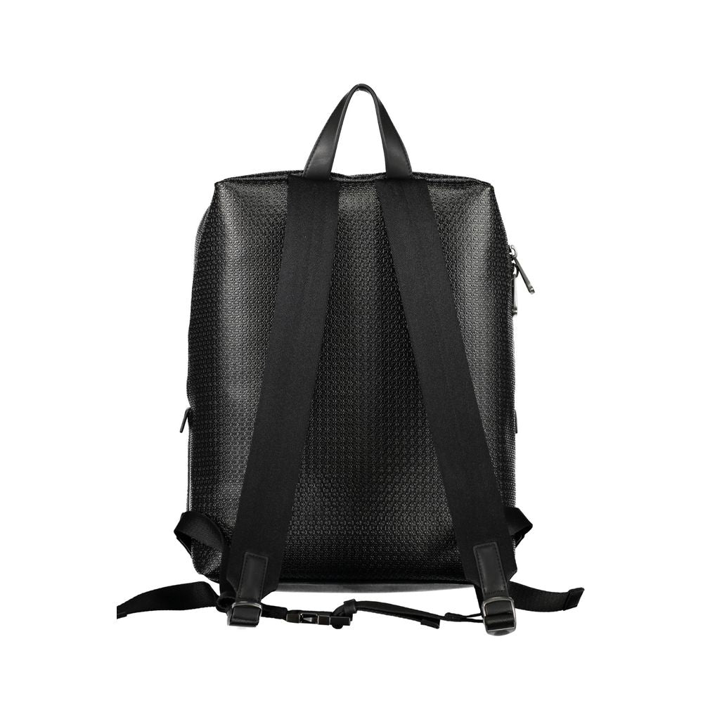 Sleek Urban Traveler Backpack in Black - GLAMHUB BOUTIQUE 