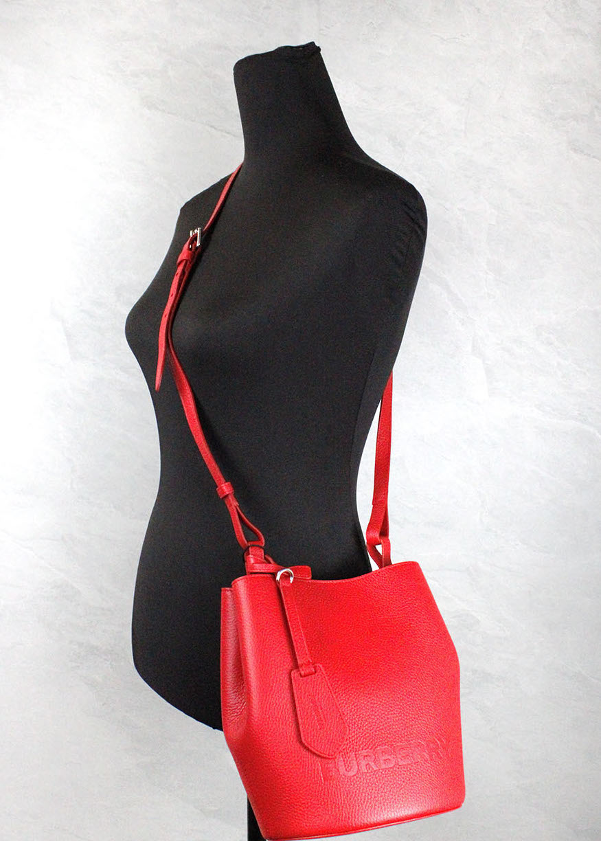 Lorne Small Red Pebbled Leather Bucket Crossbody Purse Bag - GLAMHUB BOUTIQUE 