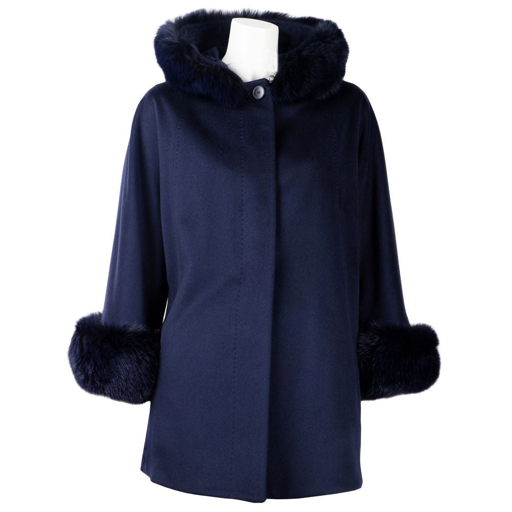 Elegant Virgin Wool Short Coat with Fur Detail - GlamHub Luxury and Icon Brand Clothing