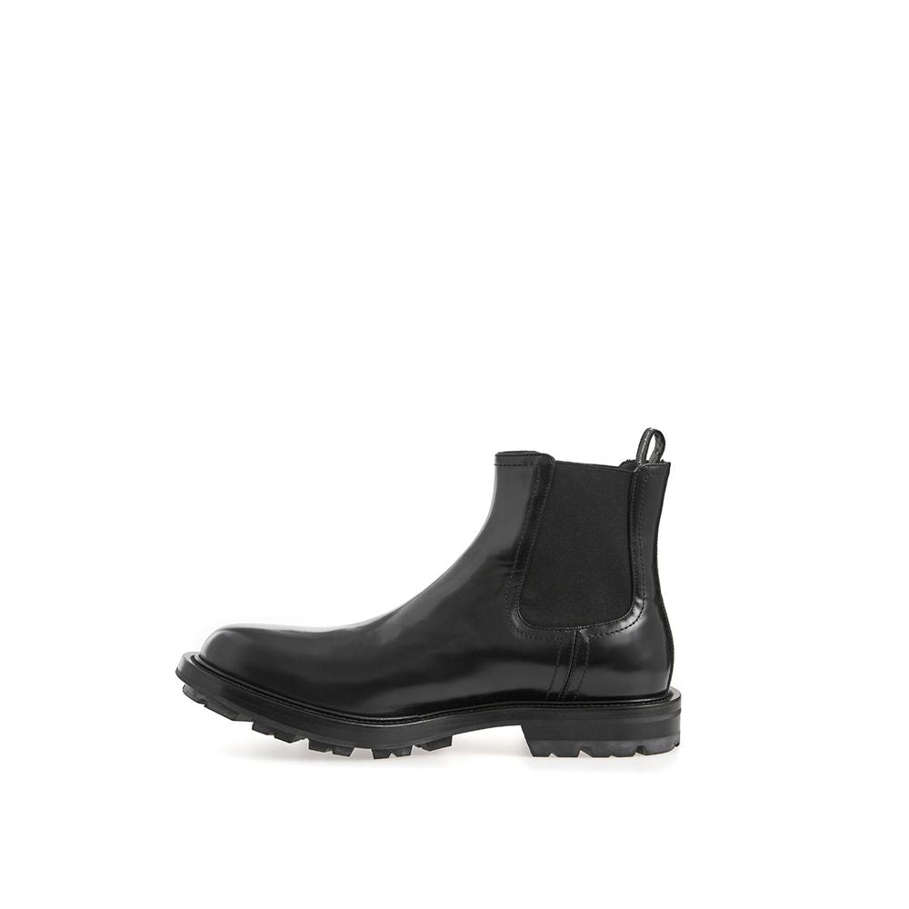 Sleek Black Leather Boots for Men - GlamHub Luxury and Icon Brand Clothing