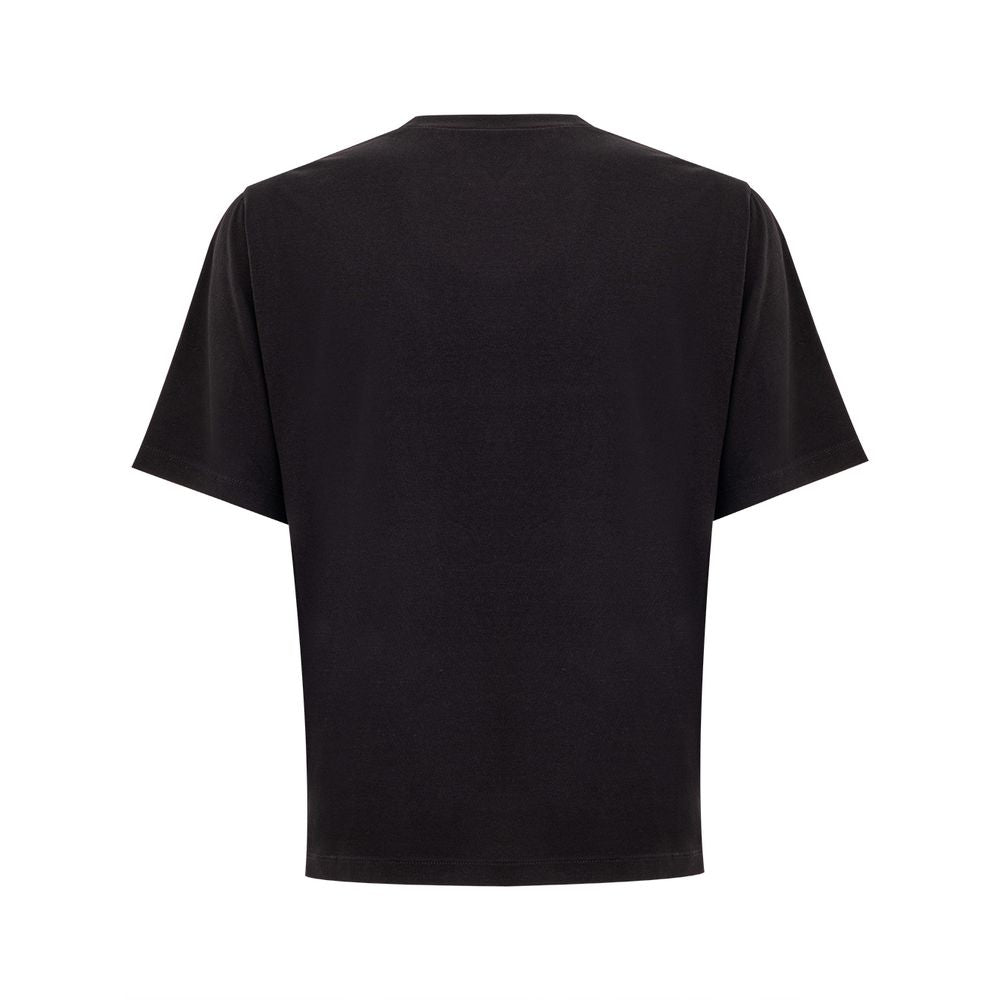 Sleek Cotton Signature Tee in Black - GLAMHUB BOUTIQUE 