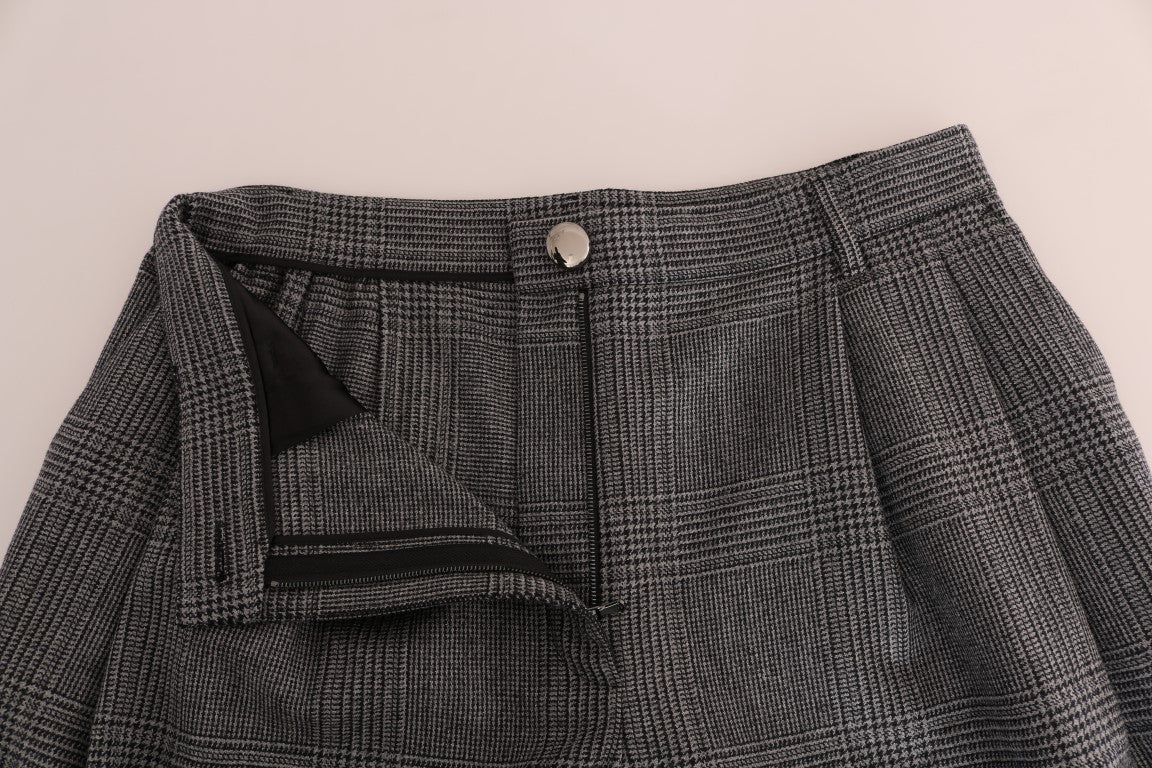 Elegant Gray Check Capri Wool Pants - GlamHub Luxury and Icon Brand Clothing