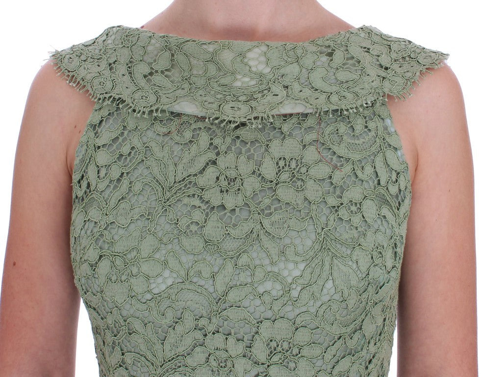 Elegant Green Floral Lace Maxi Dress - GlamHub Luxury and Icon Brand Clothing